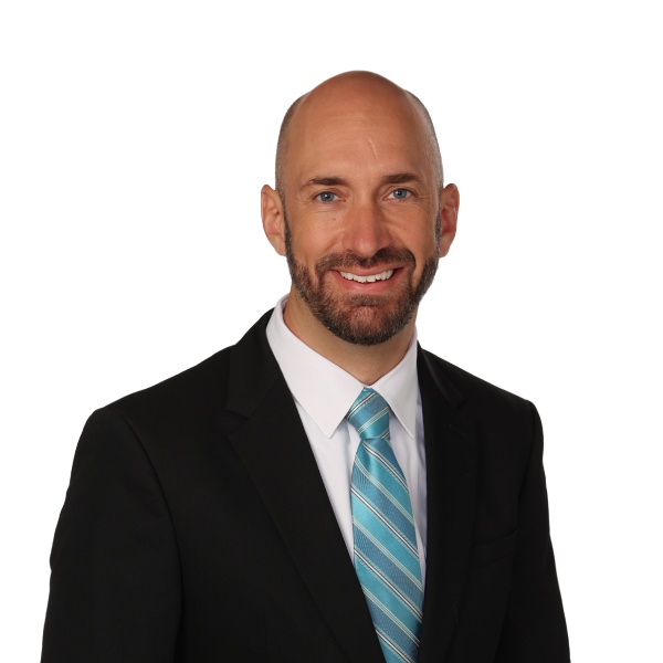 Ian Grszewski Headshot